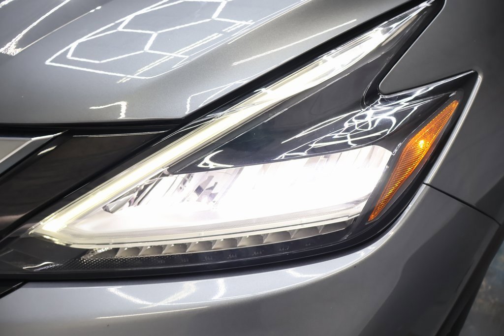 Used 2020 Nissan Murano SV image 26