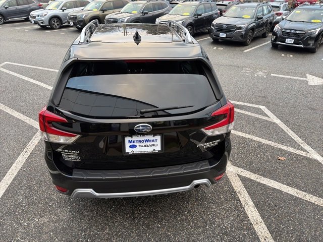 Used 2023 Subaru Forester Touring image 7