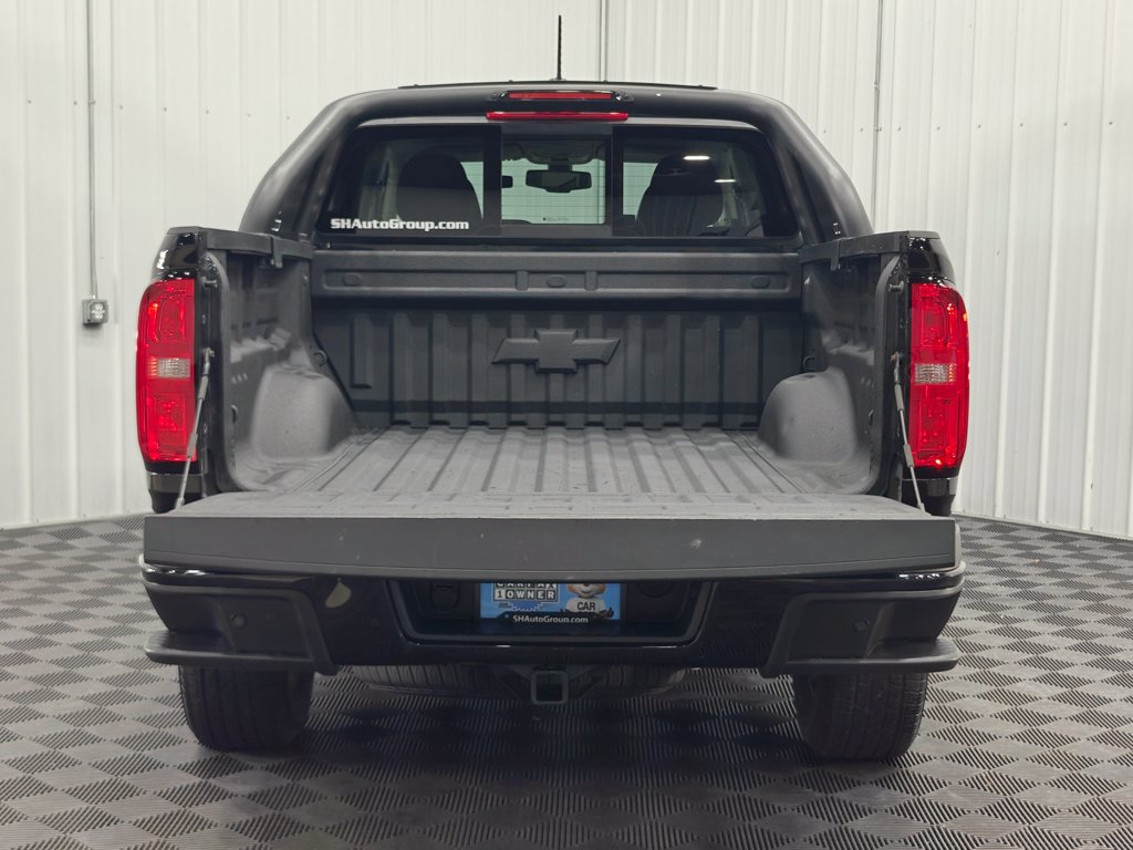 Used 2019 Chevrolet Colorado Z71 w/ Z71 Midnight Edition AWD/4WD image 23