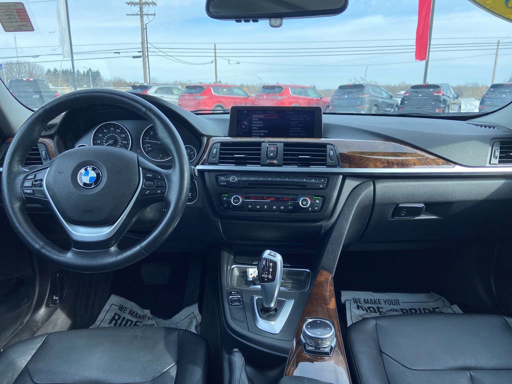 Used 2014 BMW 328i xDrive Sedan image 18