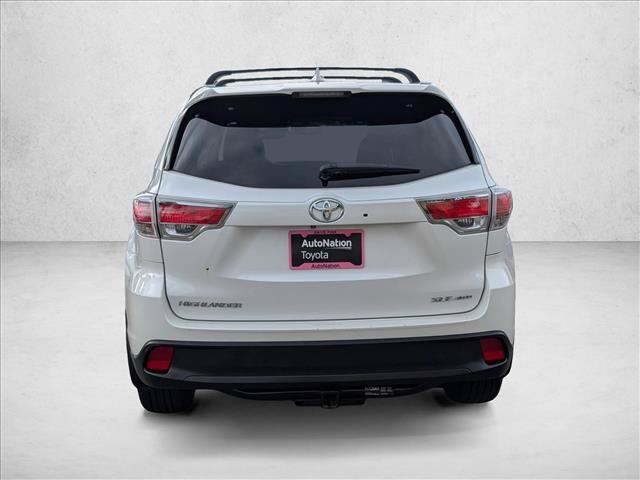 Used 2015 Toyota Highlander XLE AWD/4WD image 6