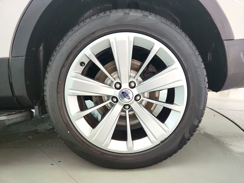 Used 2019 Ford Explorer Limited w/ Equipment Group 301A image 43