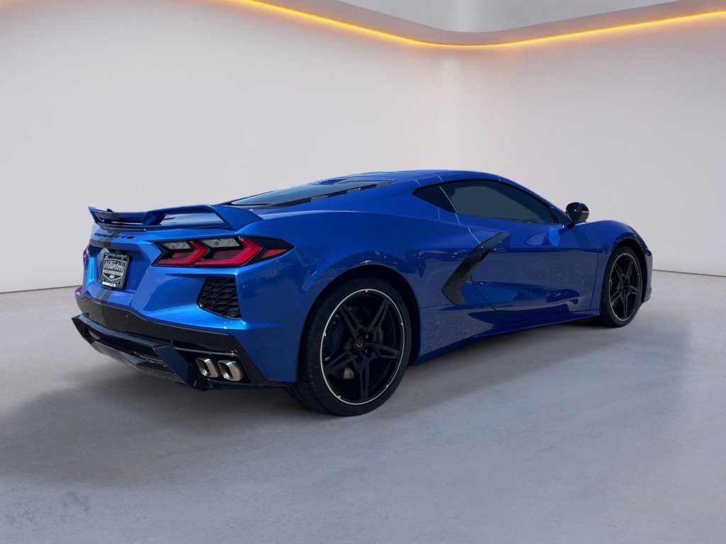 Used 2020 Chevrolet Corvette Stingray Premium Cpe w/ 3LT Preferred Equipment Group image 7