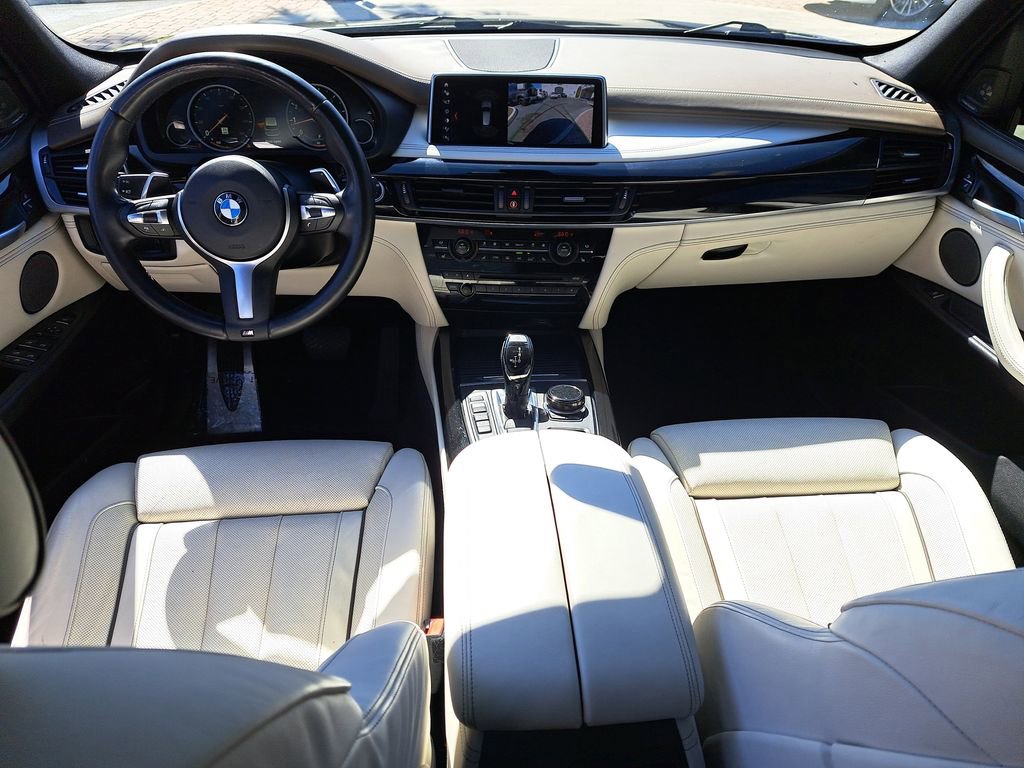 Used 2018 BMW X5 xDrive50i image 16