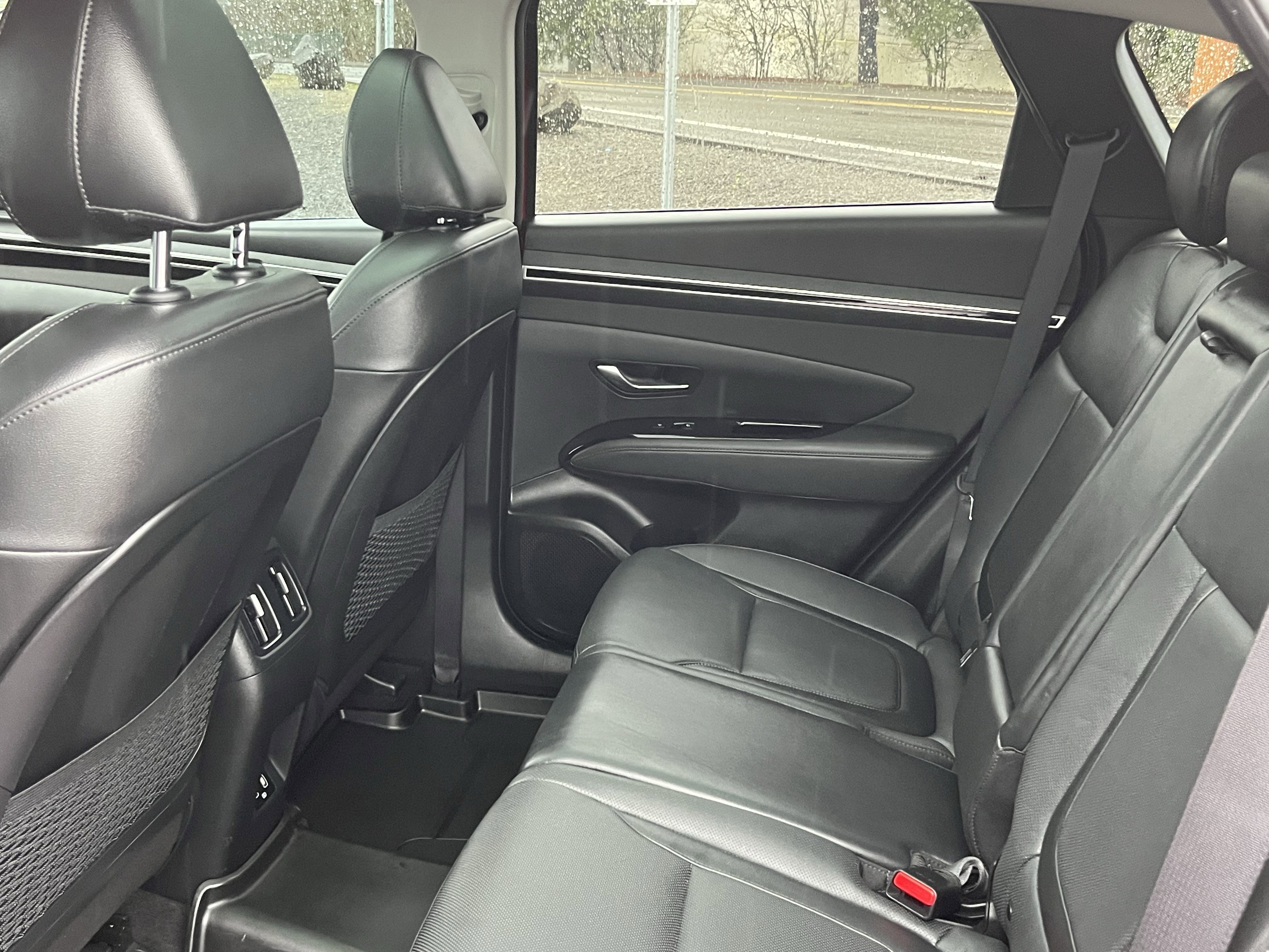 Certified 2022 Hyundai Tucson Limited image 13