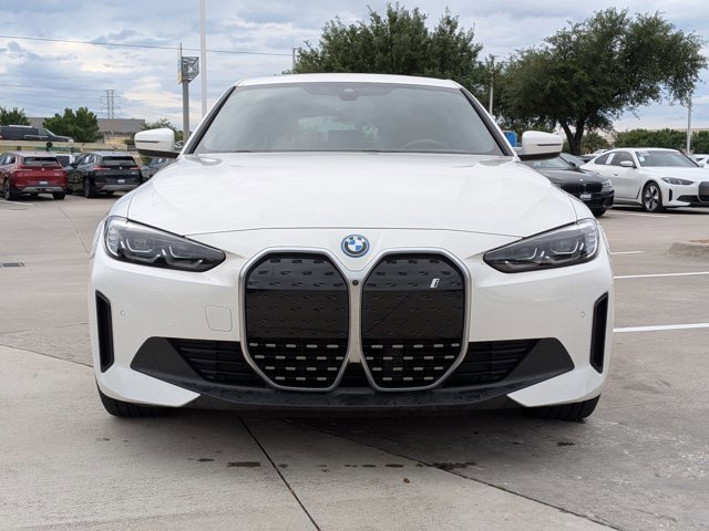 Used 2023 BMW i4 eDrive35 w/ Parking Assistance Package image 2