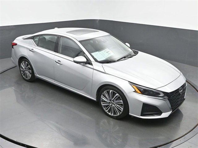 Used 2023 Nissan Altima 2.5 SL image 44