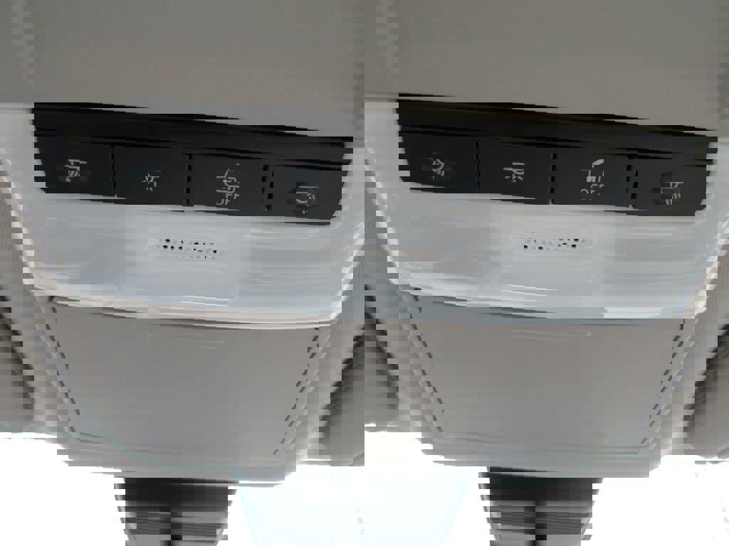 Used 2025 Nissan Altima 2.5 SV image 28