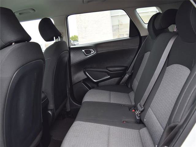 Used 2021 Kia Soul S image 27