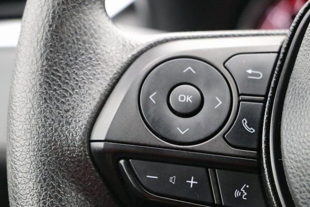 Used 2023 Toyota RAV4 LE image 7