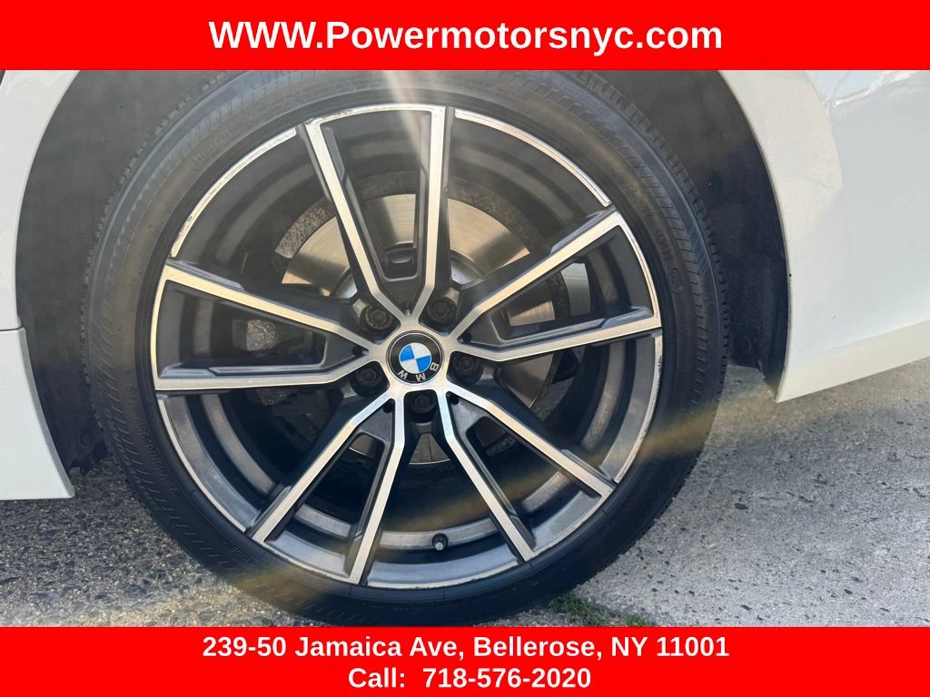 Used 2021 BMW 330i xDrive Sedan w/ Convenience Package AWD/4WD image 18