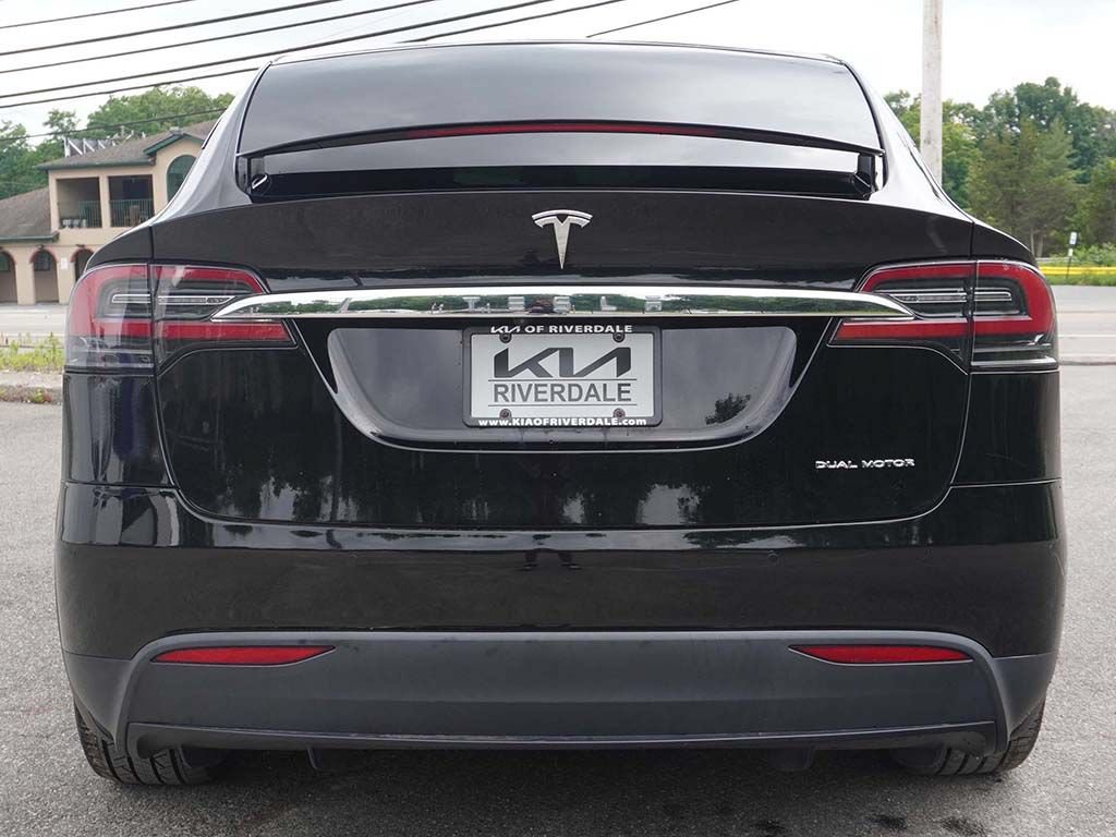 Used 2021 Tesla Model X Long Range AWD/4WD image 13