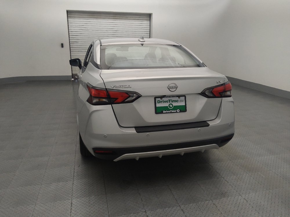 Used 2024 Nissan Versa SV FWD image 6
