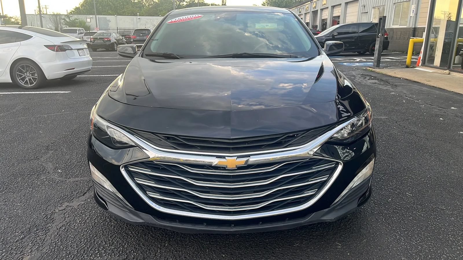 Used 2024 Chevrolet Malibu LT FWD image 3