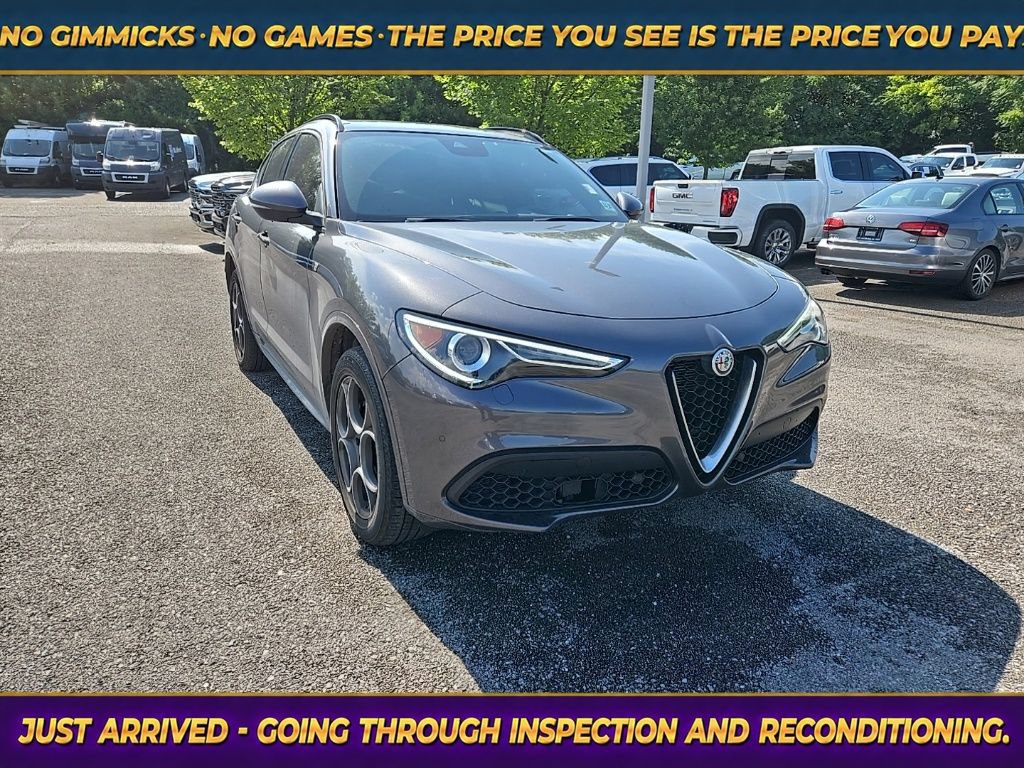 Used 2022 Alfa Romeo Stelvio Ti AWD/4WD video 1