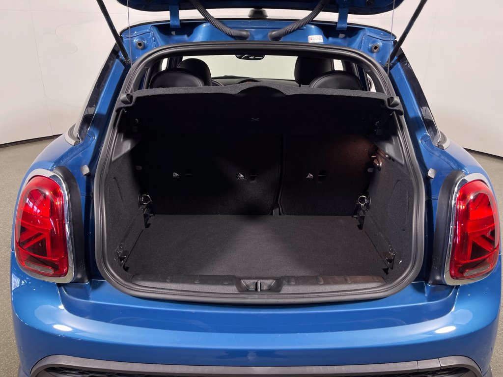 Used 2023 MINI Cooper S FWD image 10