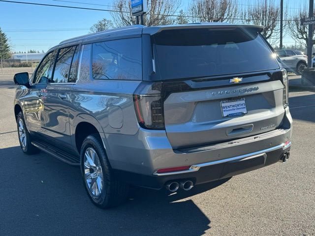 New 2026 Chevrolet Suburban Premier image 5
