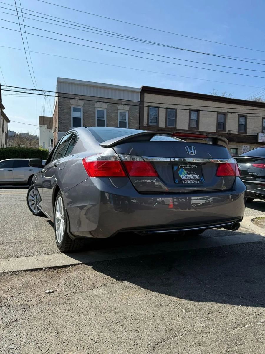Used 2015 Honda Accord EX image 4