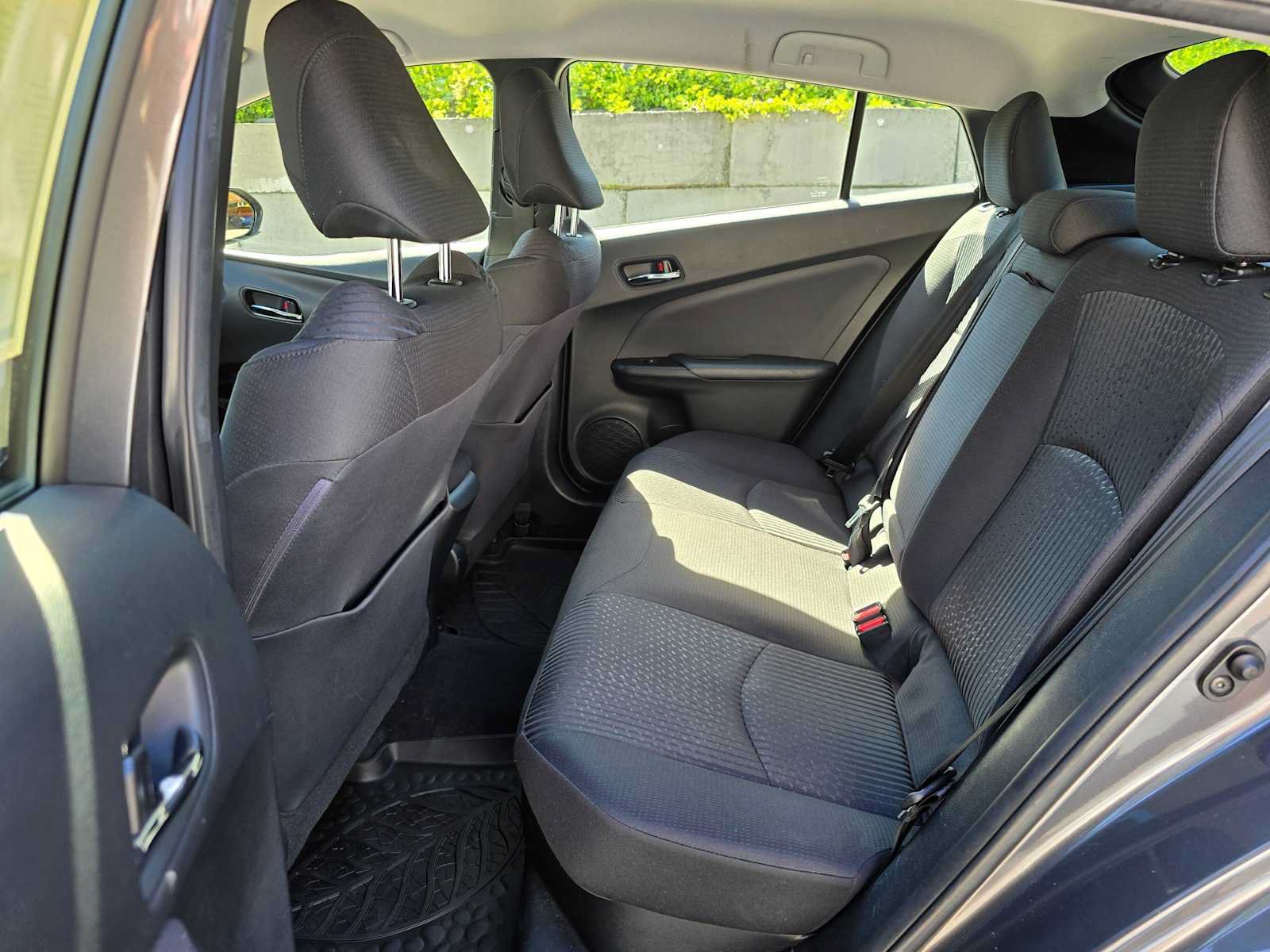 Used 2016 Toyota Prius Two FWD image 16