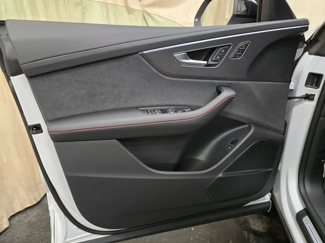 New 2027 Audi SQ8 Prestige AWD/4WD image 13