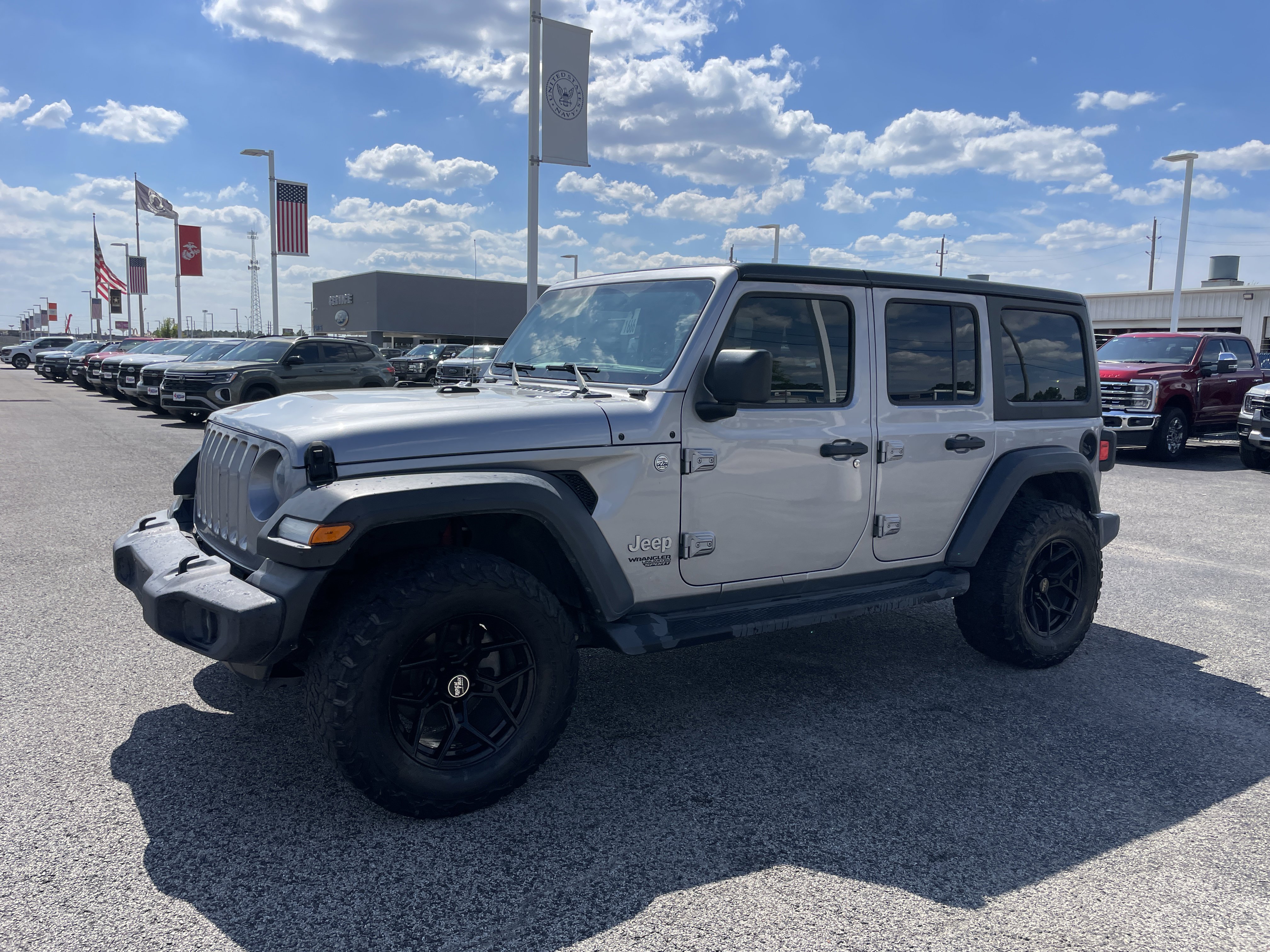 Used 2018 Jeep Wrangler Unlimited Sport S image 5