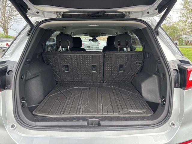 Used 2020 Chevrolet Equinox LT w/ Driver Convenience Package image 32