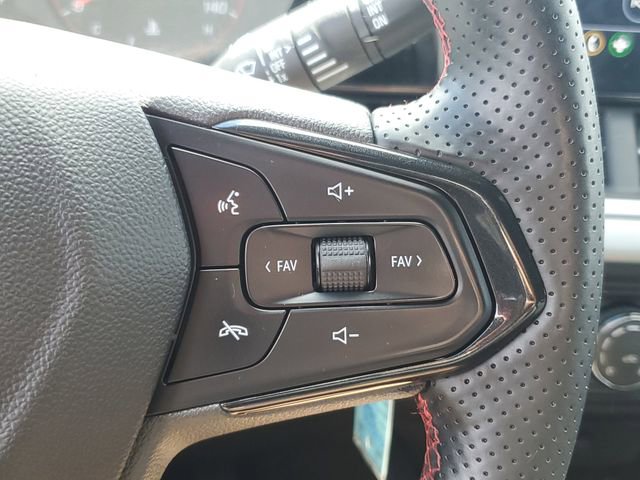 Certified 2024 Chevrolet Trax RS w/ Driver Confidence Package FWD image 23