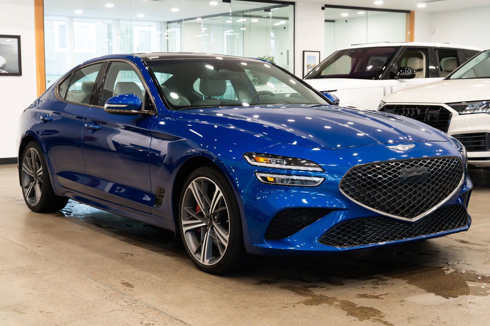 Used 2024 Genesis G70 3.3T Advanced image 3