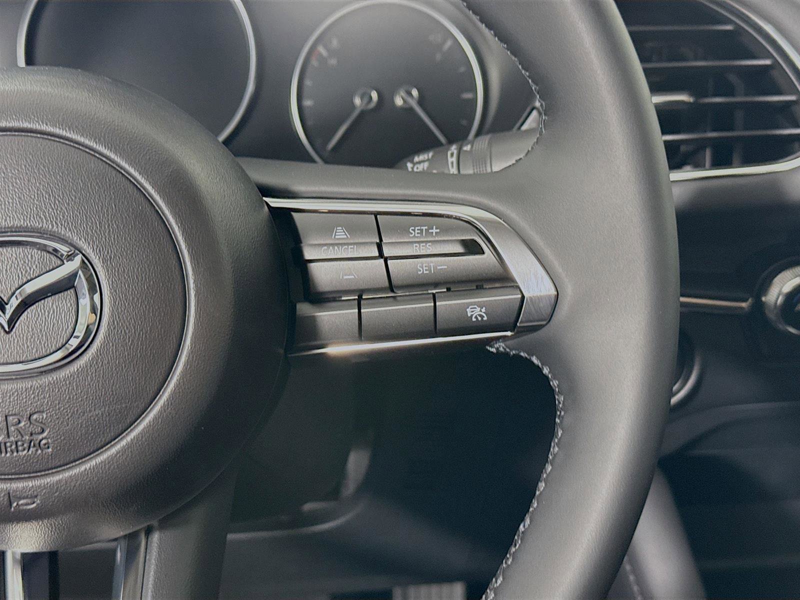 New 2025 MAZDA MAZDA3 s image 17