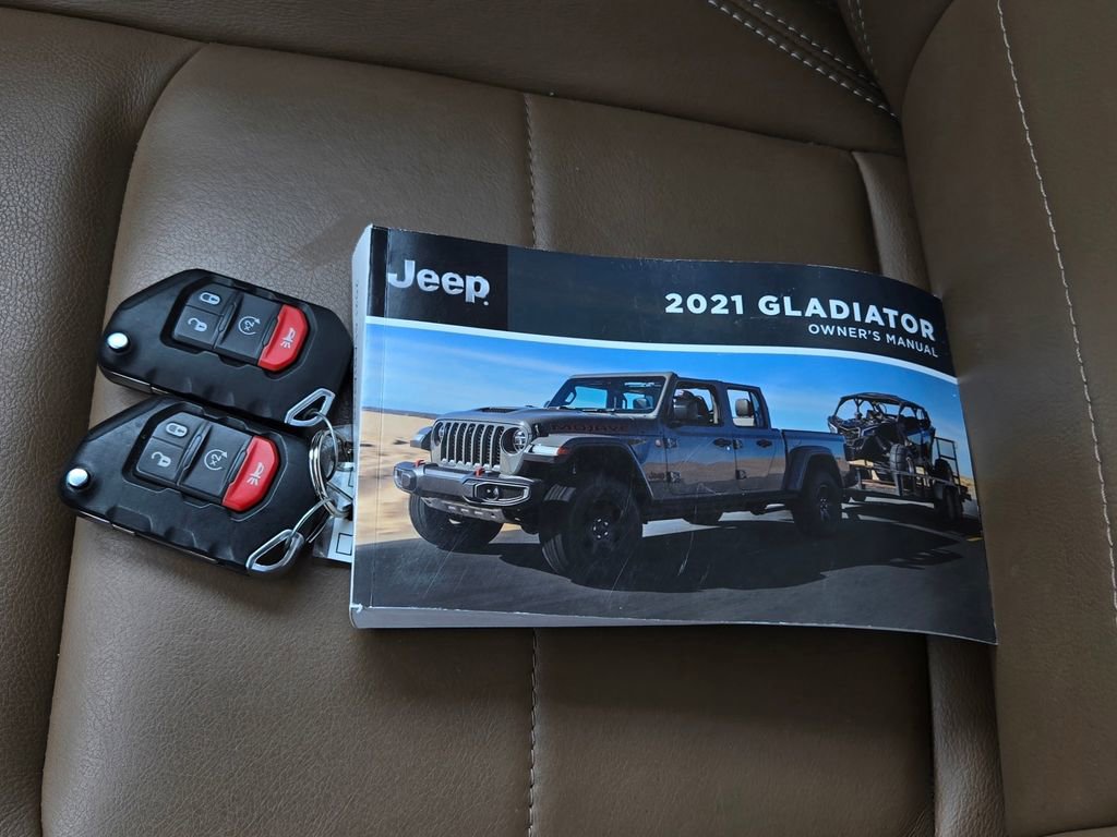 Used 2021 Jeep Gladiator Overland w/ Popular Equipment Package image 12