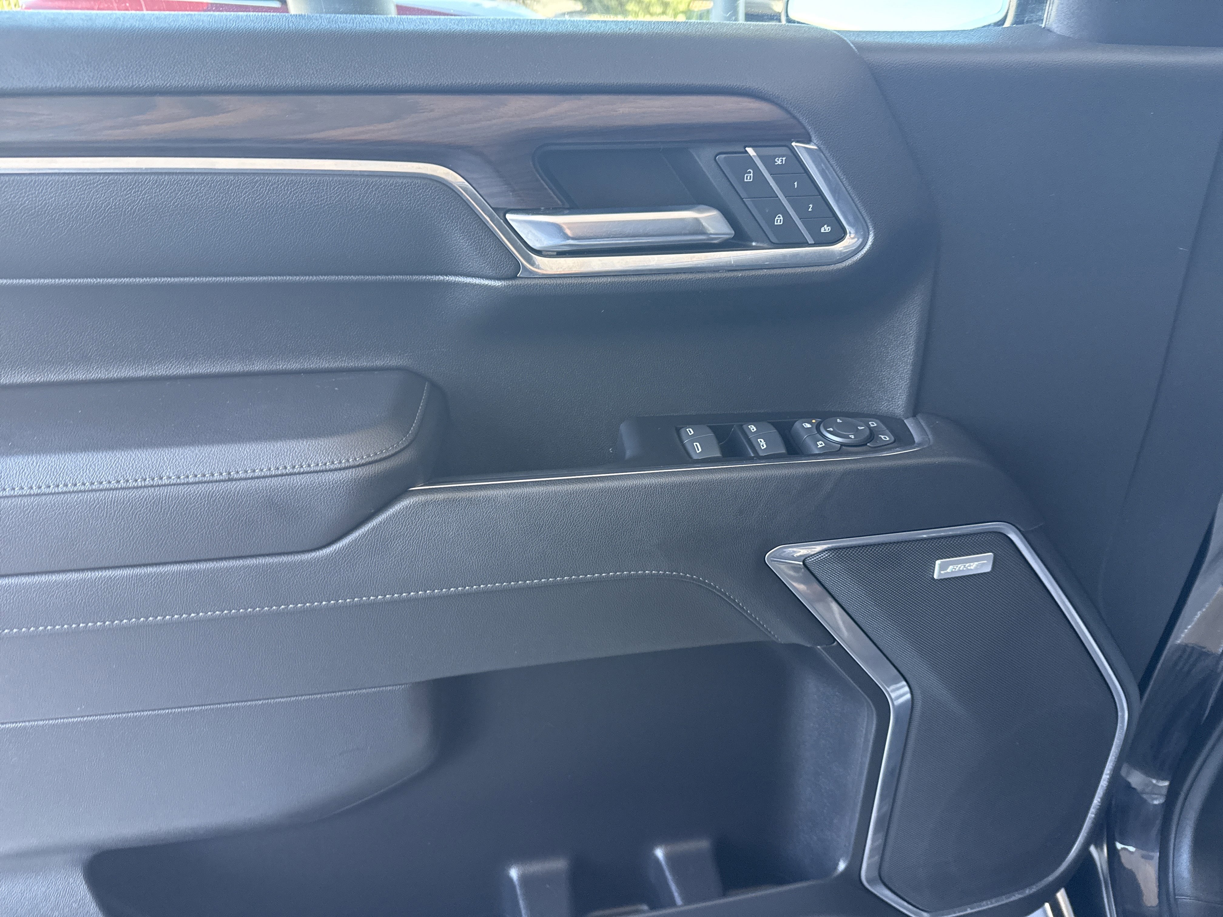 Used 2022 GMC Sierra 1500 SLT w/ SLT Premium Plus Package image 16