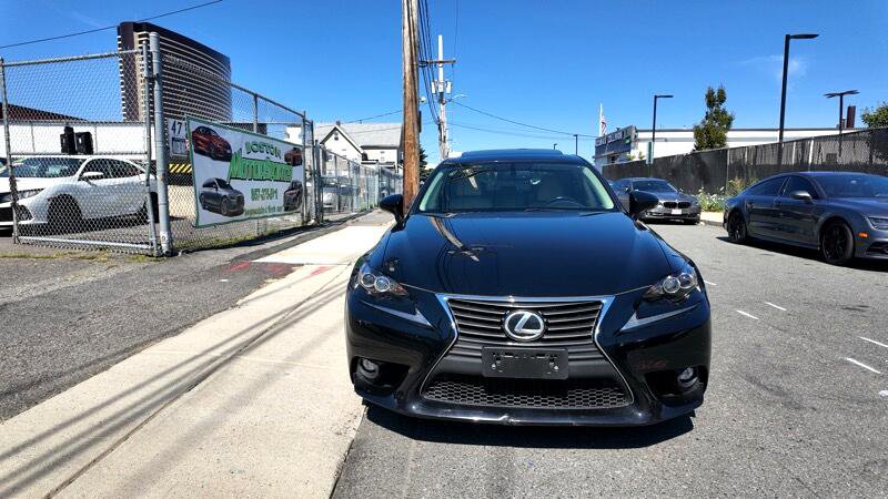 Used 2016 Lexus IS 300 AWD image 3