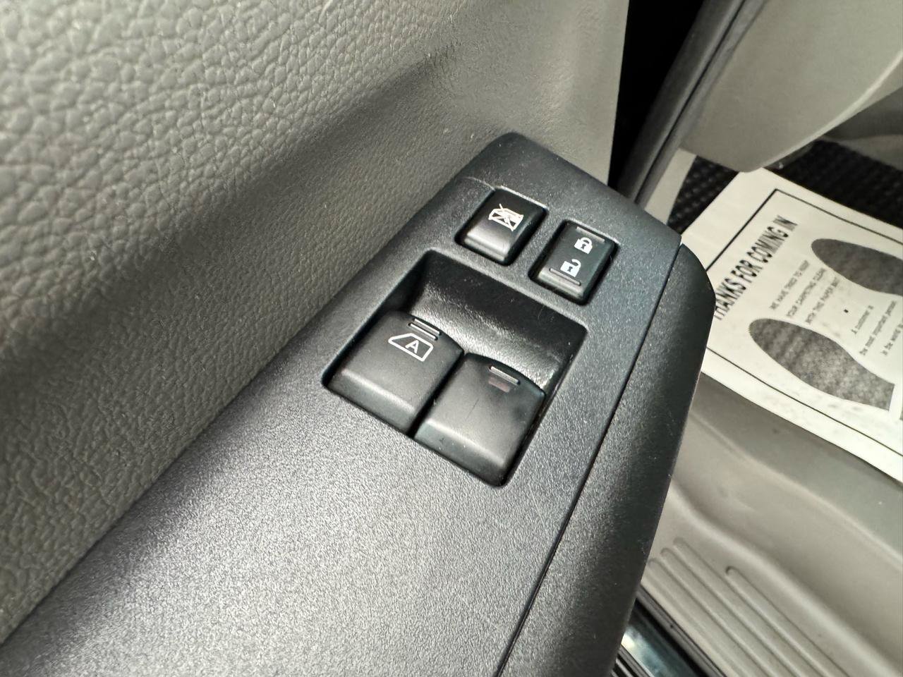 Used 2014 Nissan NV 3500 SV w/ Technology Package RWD image 10