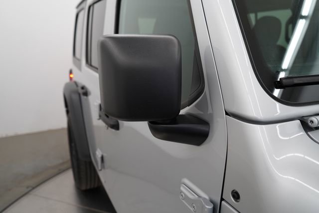 Used 2024 Jeep Wrangler Sport image 63