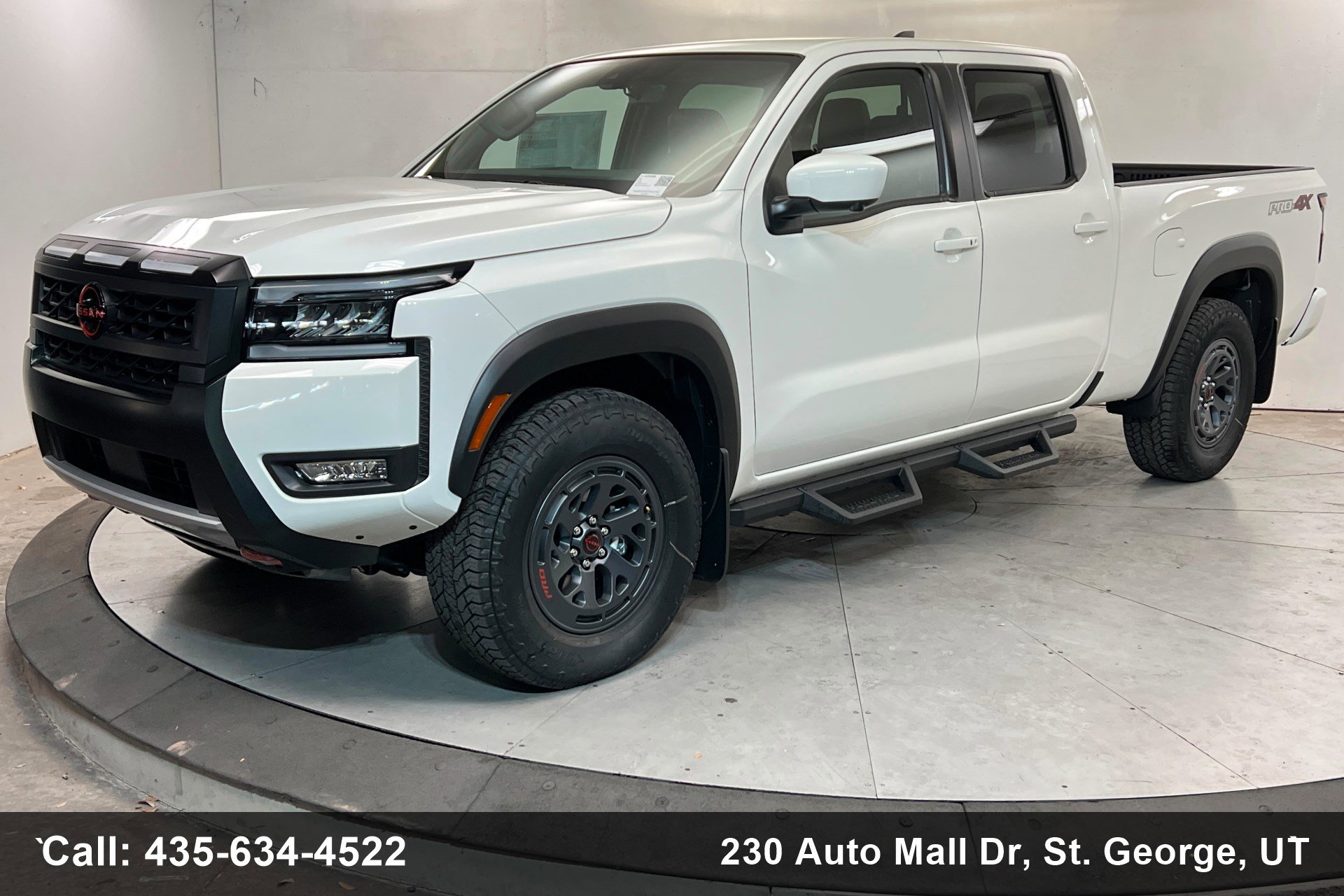 New 2026 Nissan Frontier PRO-4X w/ Pro Premium Package