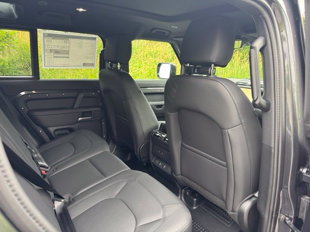New 2026 Land Rover Defender 110 S AWD/4WD image 16