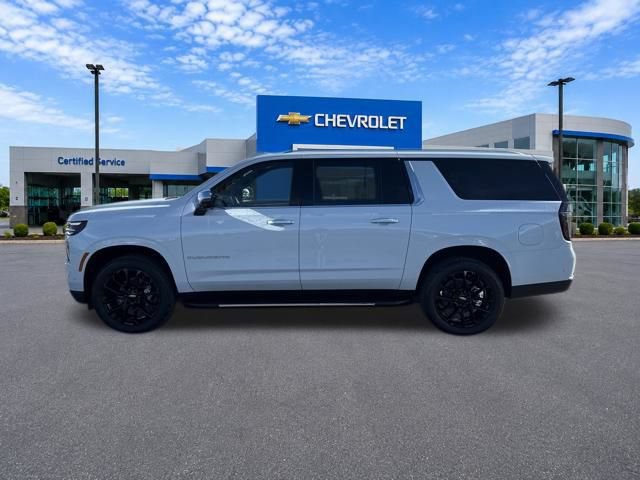 New 2026 Chevrolet Suburban Premier AWD/4WD image 4