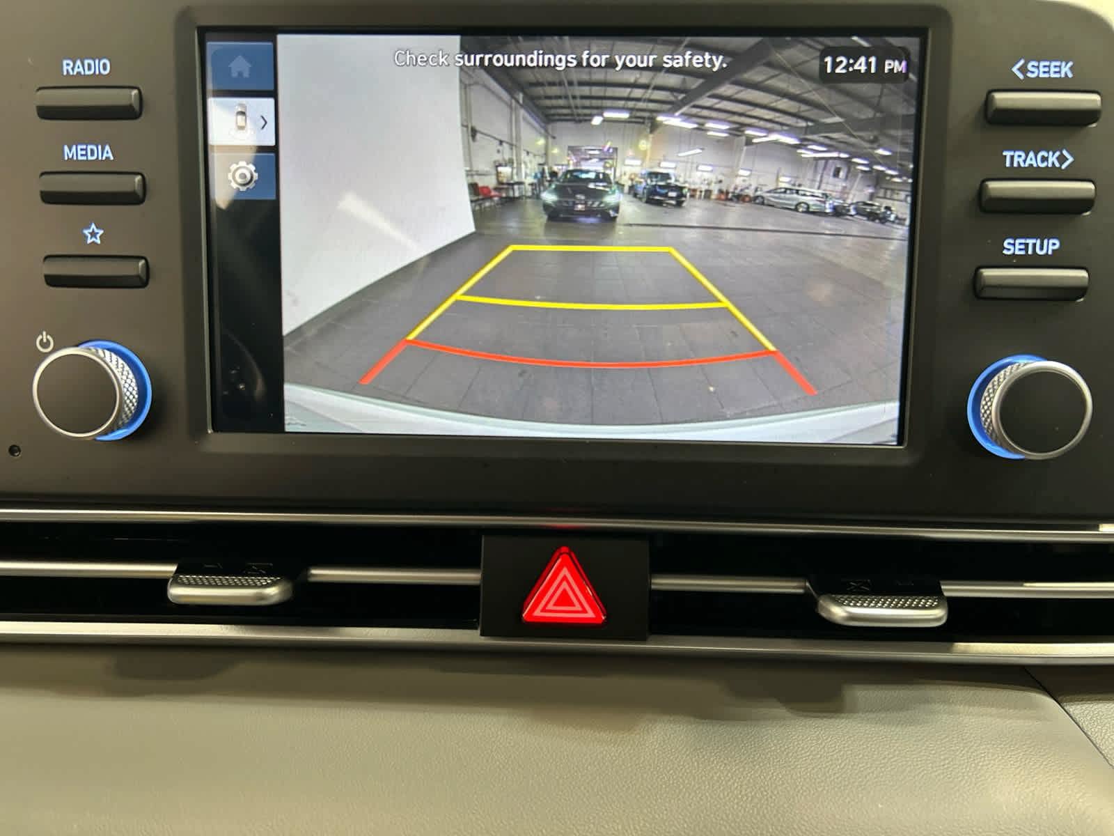 New 2026 Hyundai Elantra SE FWD image 6