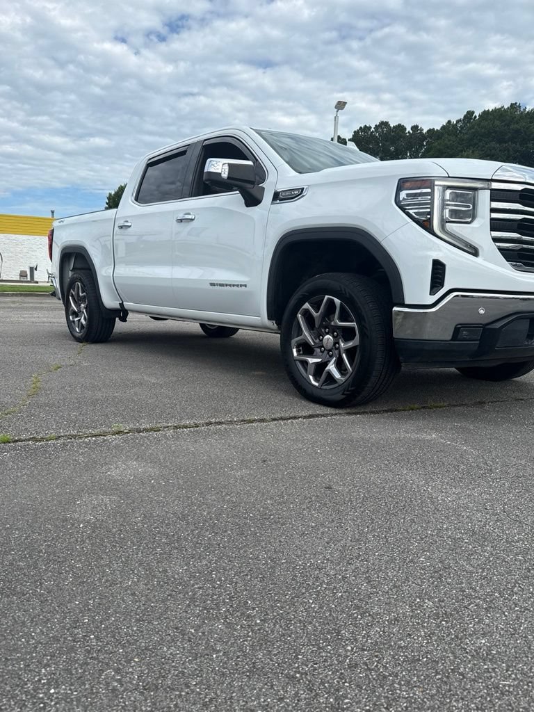 Used 2022 GMC Sierra 1500 SLT w/ SLT Premium Plus Package AWD/4WD image 26