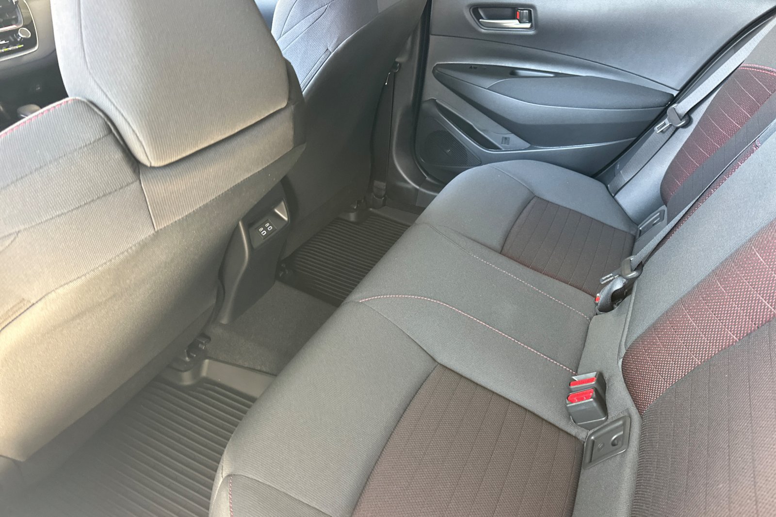 New 2027 Toyota Corolla SE FWD image 13