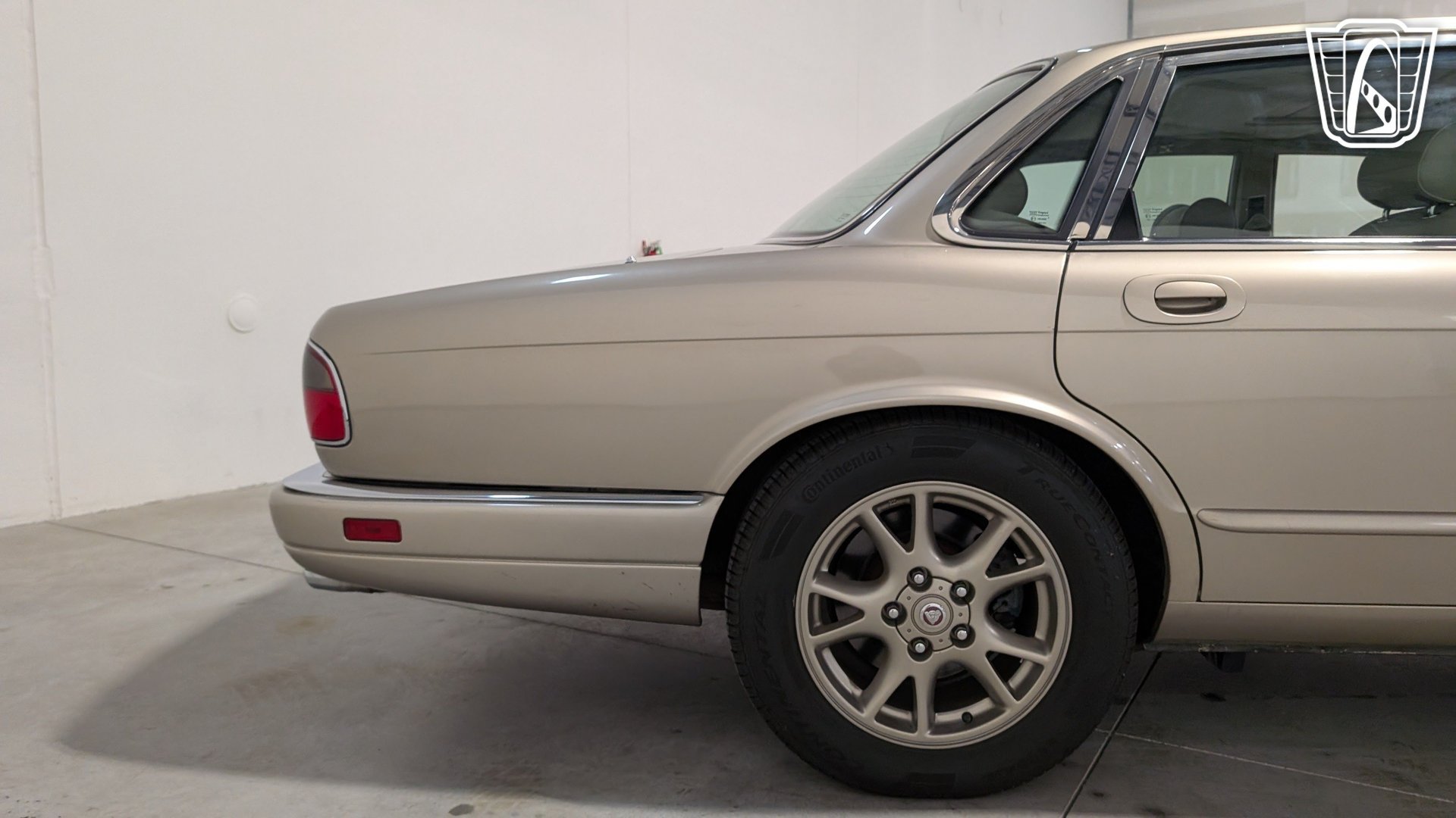Used 1996 Jaguar XJ6 RWD image 35