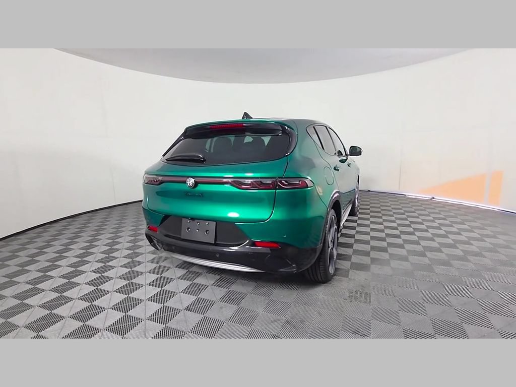 New 2026 Alfa Romeo Tonale w/ Active Assist Package AWD/4WD image 28