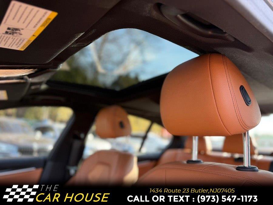 Used 2018 BMW 540i xDrive 540i xDrive Sedan image 17