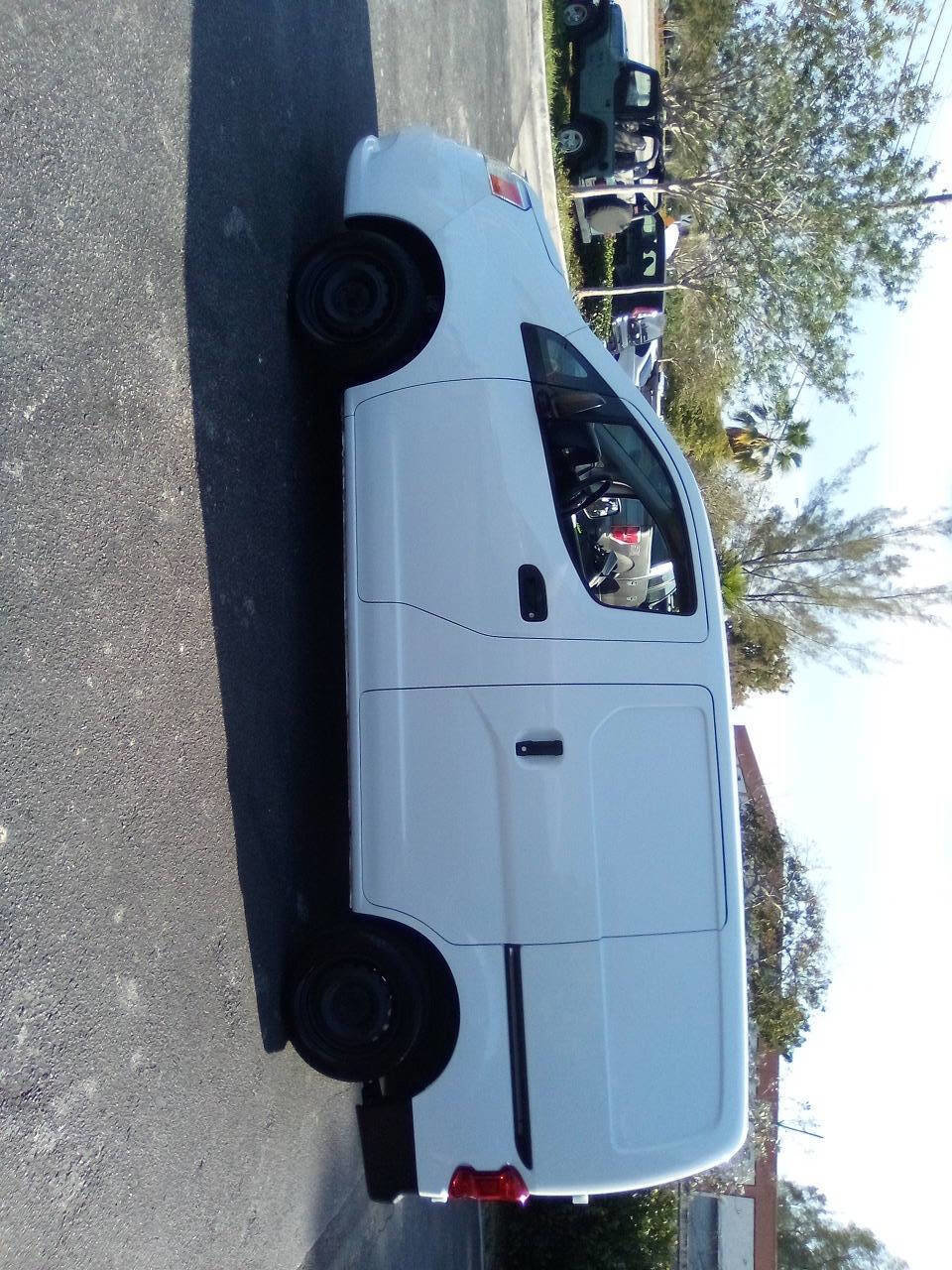 Used 2020 Nissan NV200 S image 4