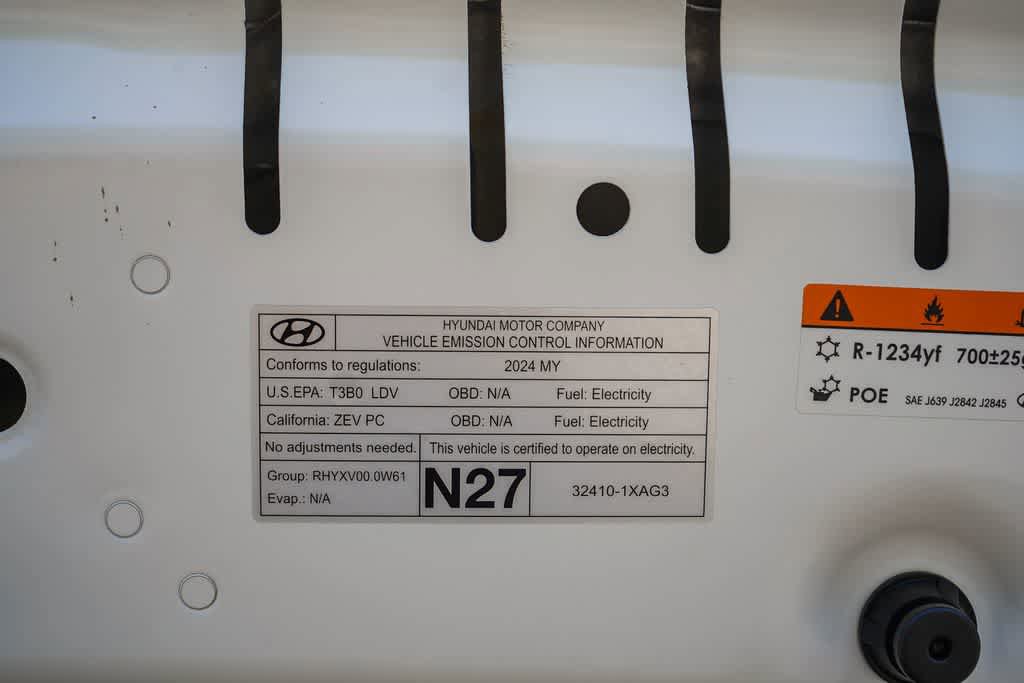Certified 2024 Hyundai Ioniq 5 SEL RWD image 27
