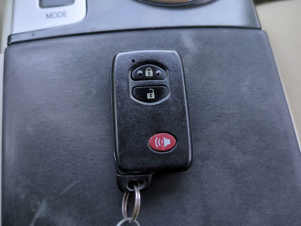 Used 2014 Toyota Prius V Three FWD image 26