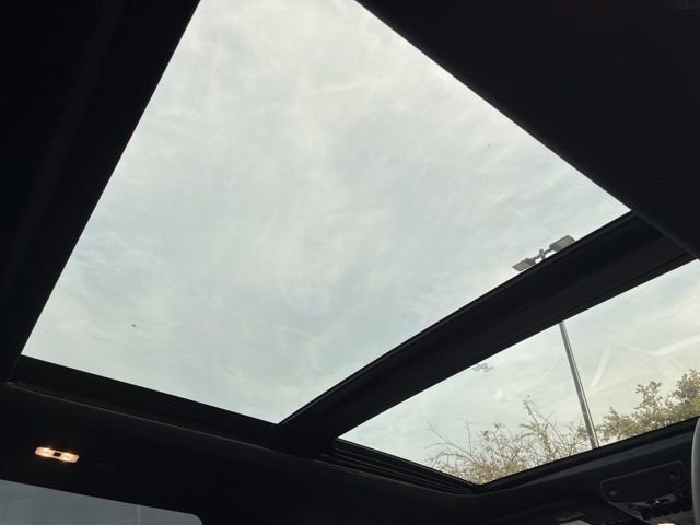 Used 2022 Ford F350 Lariat w/ Lariat Ultimate Package image 25