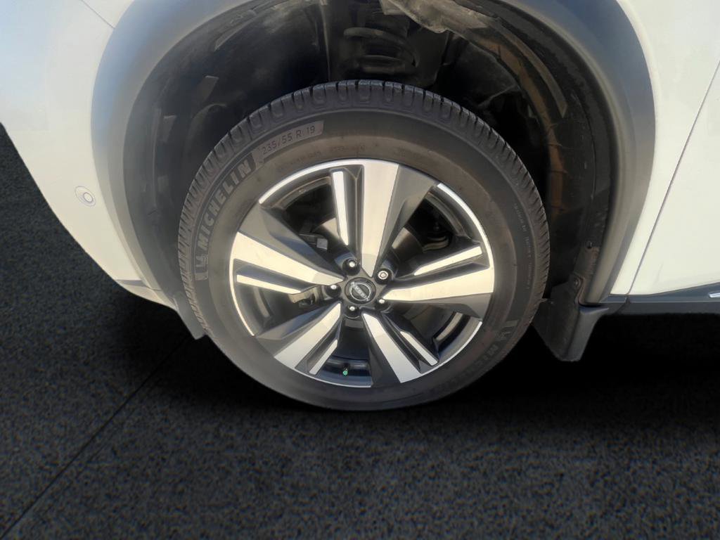 Used 2023 Nissan Rogue Platinum image 11