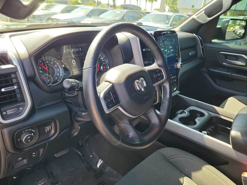 Used 2020 RAM 1500 Big Horn AWD/4WD image 17