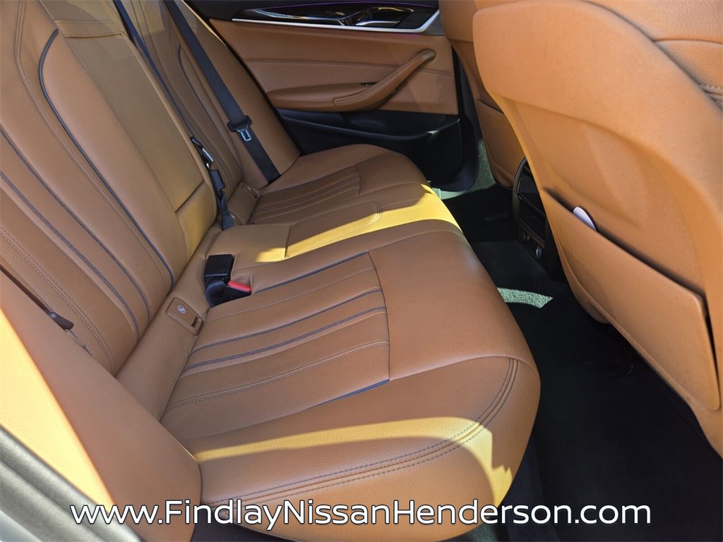 Used 2019 BMW 540i w/ Convenience Package image 15